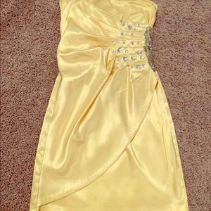 Yellow formal dress
